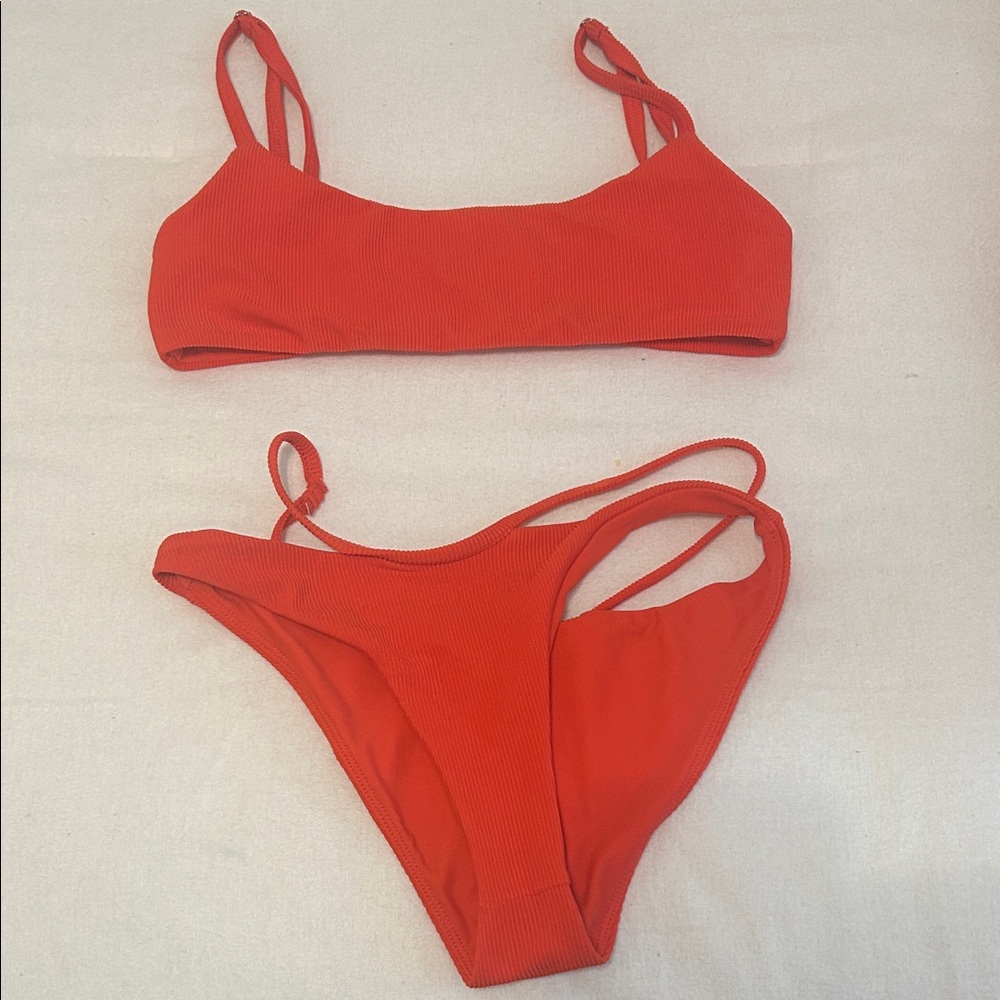 Daily drills swimsuit size small red